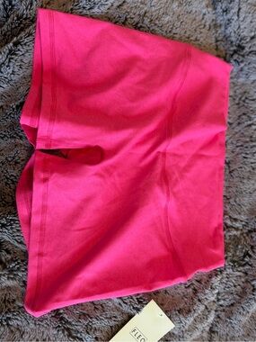 Fleo Hot Pink Curve Shorts